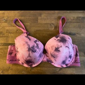 PINK Wear Everywhere T-Shirt Lightly Lined Bra 36D